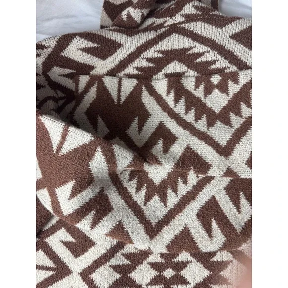 STEVE MADDEN Geometric Print Hooded Cardigan Sweater XXL Brown Cream - Picture 3 of 15